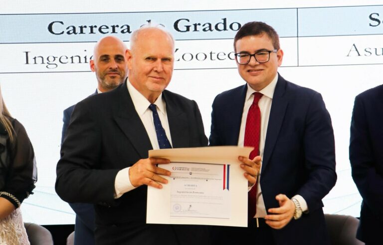 La Universidad San Carlos recibió una nueva acreditación para la carrera de Zootecnia